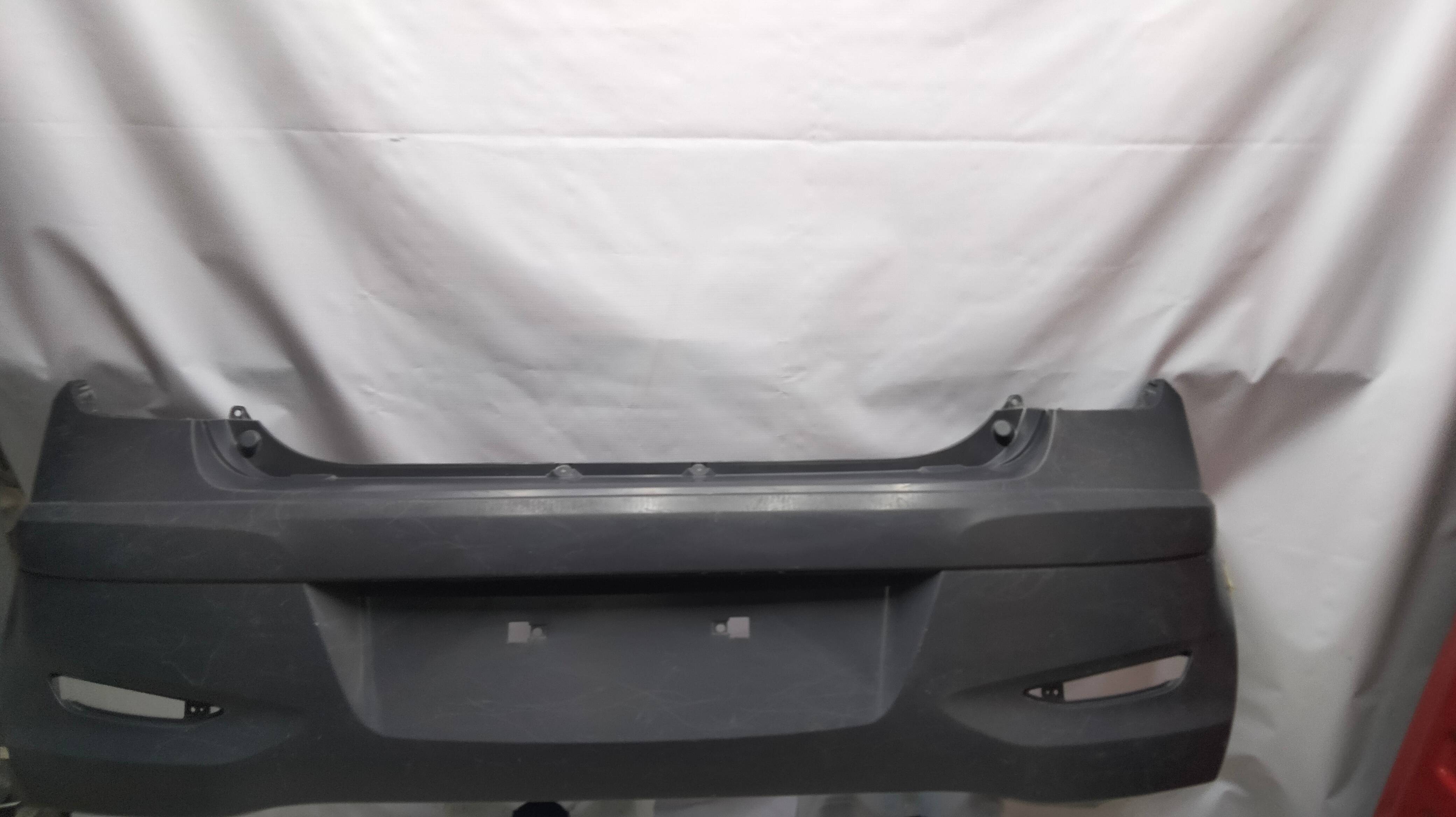 Hyundai I10 2011 - 2013 Fascia Trasera Usado Original