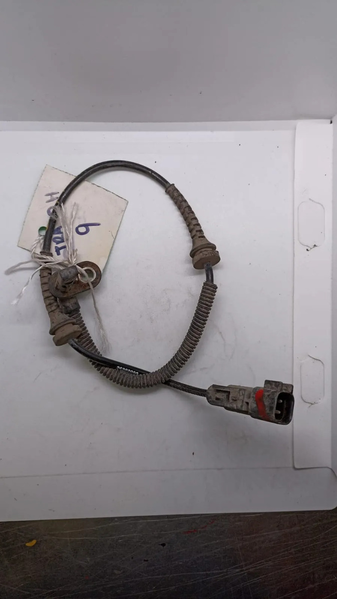 Sensor Abs Trasero Derecho Chevrolet Cavalier 2018-2020