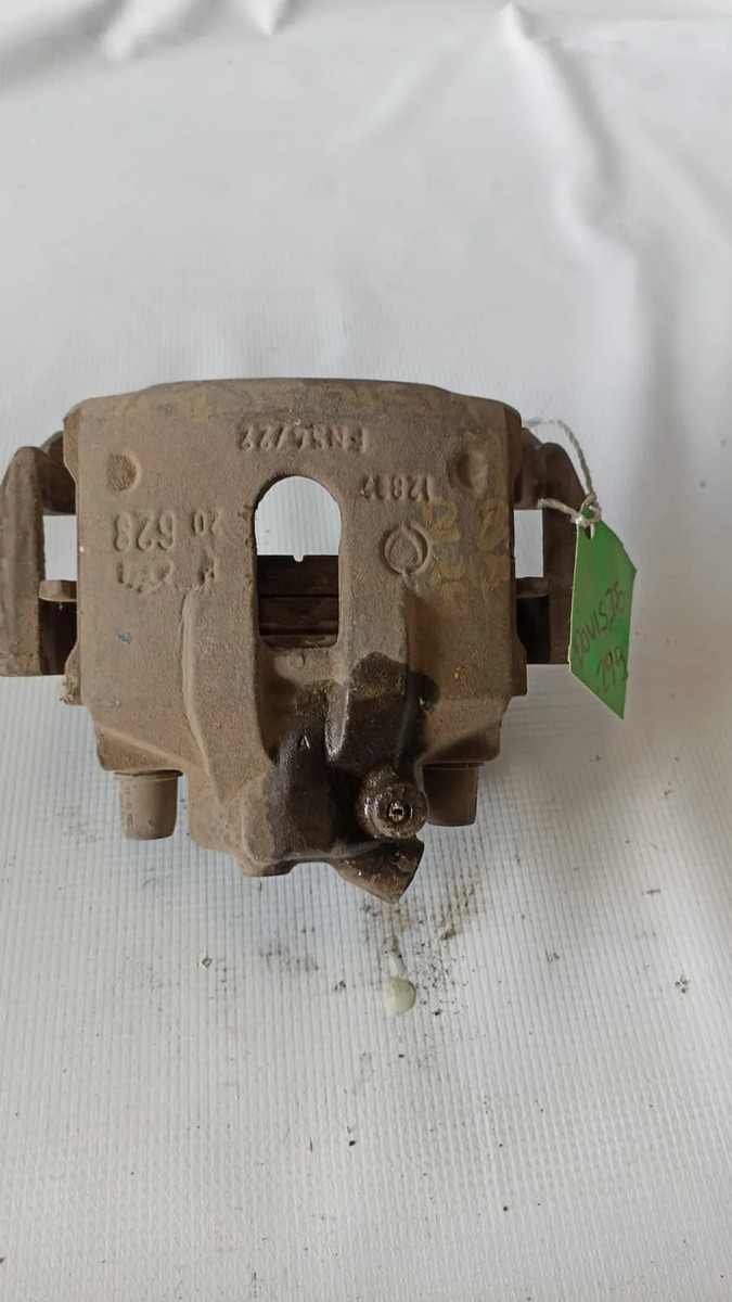 Caliper Delantero Rh Dodge Vision 2015-2018 Usado Original