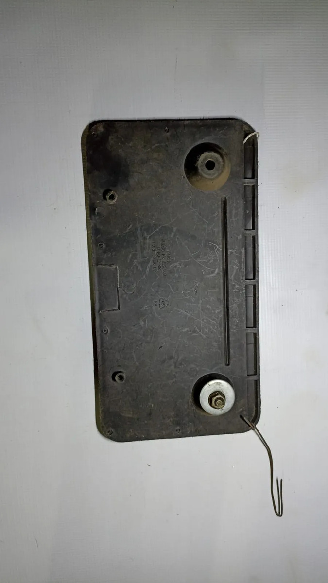 Porta Placas Delantero Ford Pu 1992-1996 Negro