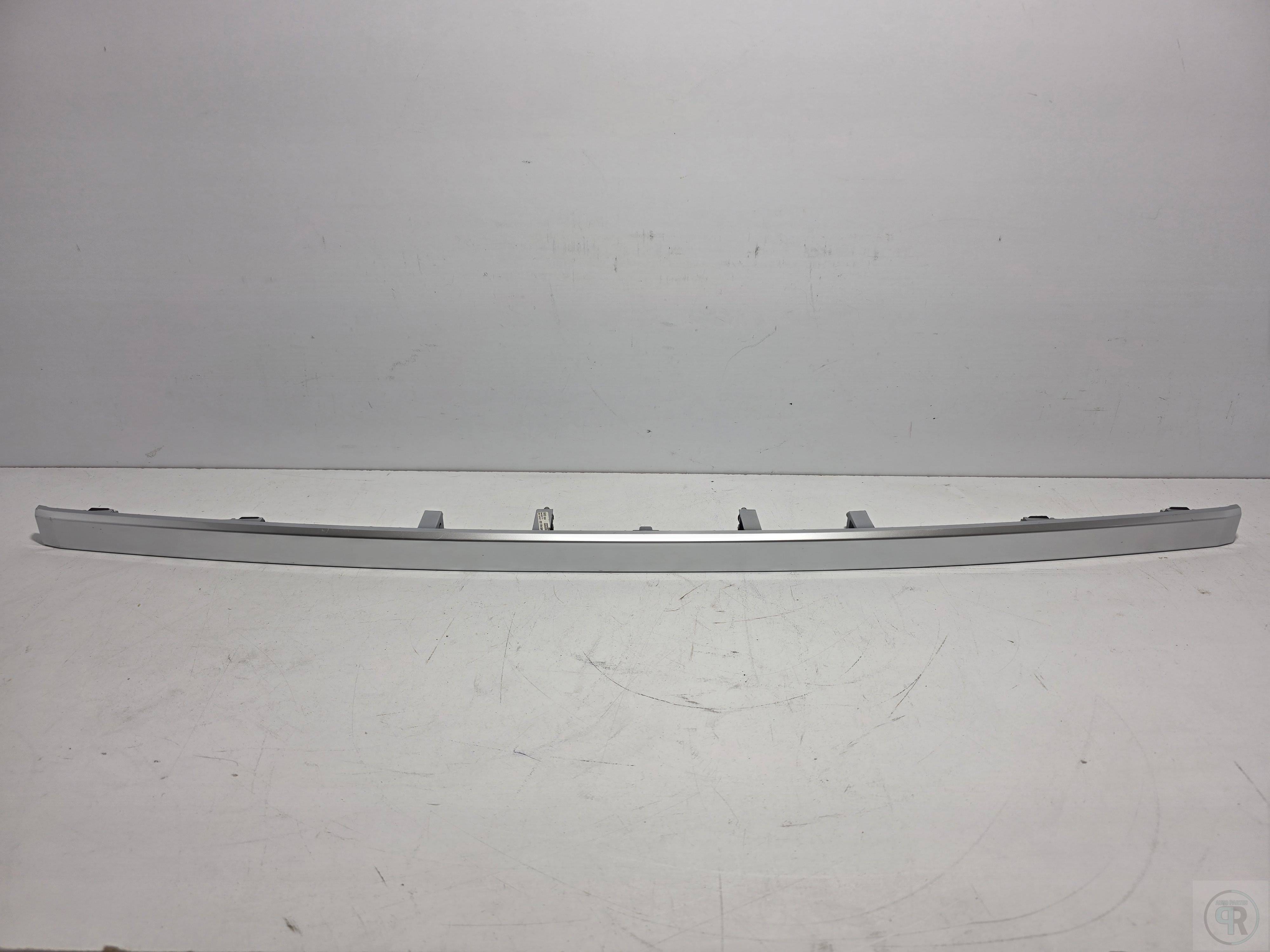 Land rover Range rover 2012 - 2015 Moldura para Cajuela Trasera Usado Original
