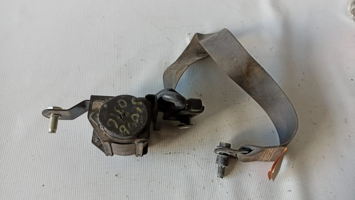 Cinturon Trasero Lh Chevrolet Aveo 2008-2018 Usado