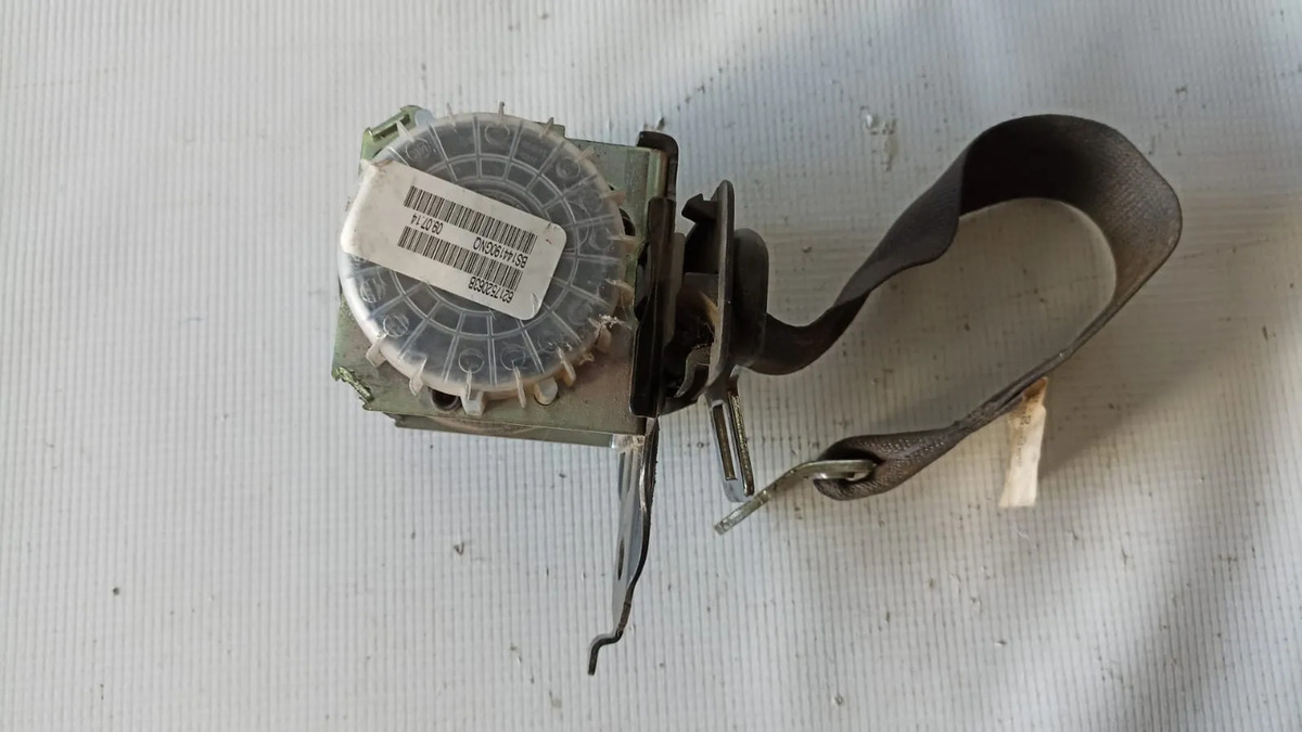 Cinturon Trasero Lh Nissan Sentra 2013-2016 Usado Original 1
