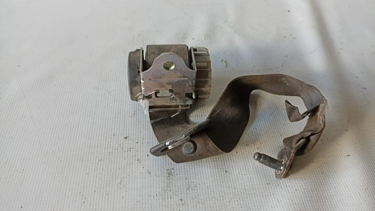 Cinturon Trasero Lh Chevrolet Cruze 2010-2014 Usado