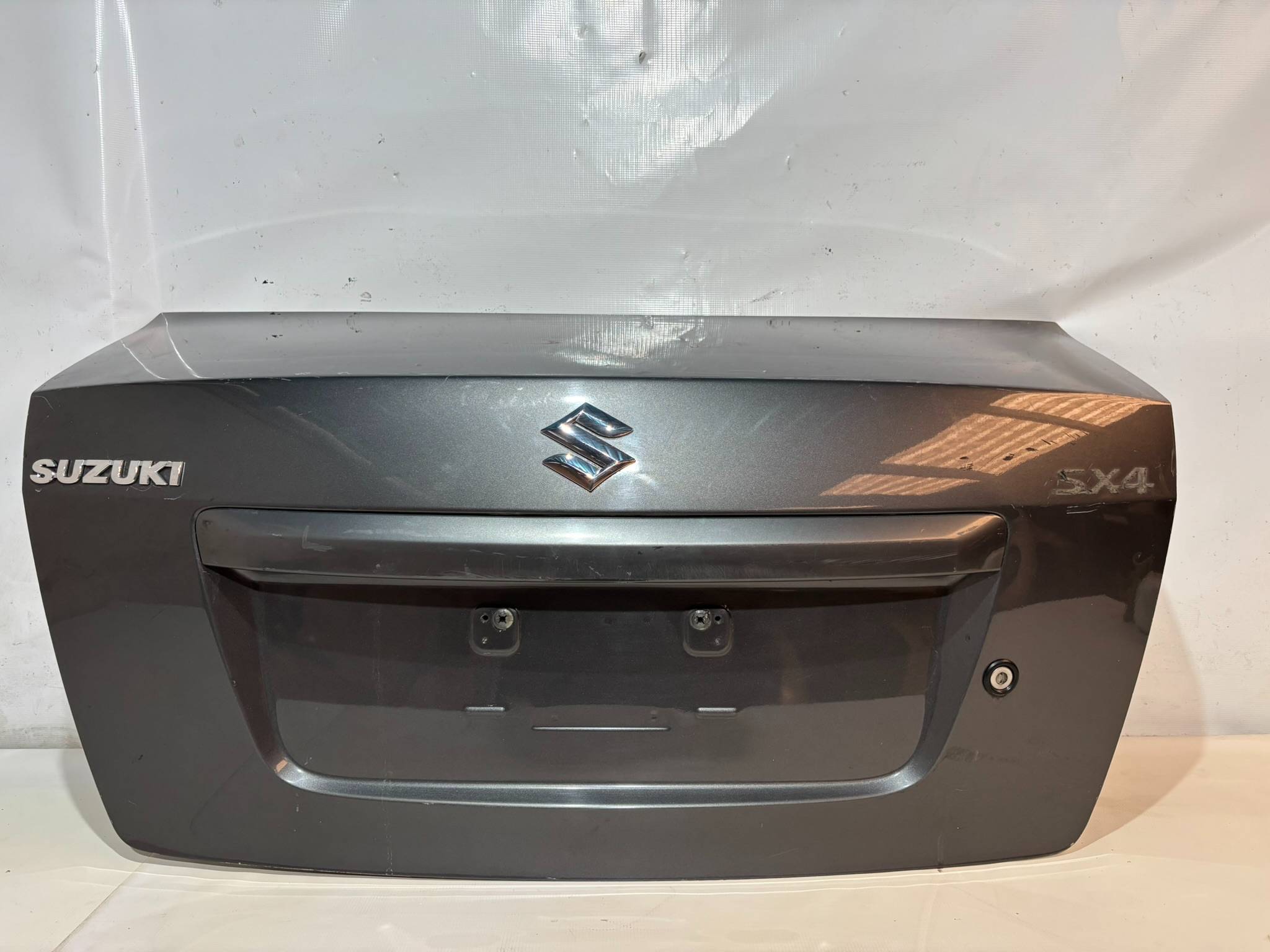 Suzuki Sx4 2007 - 2013 Cajuela Usado Original - vista 1