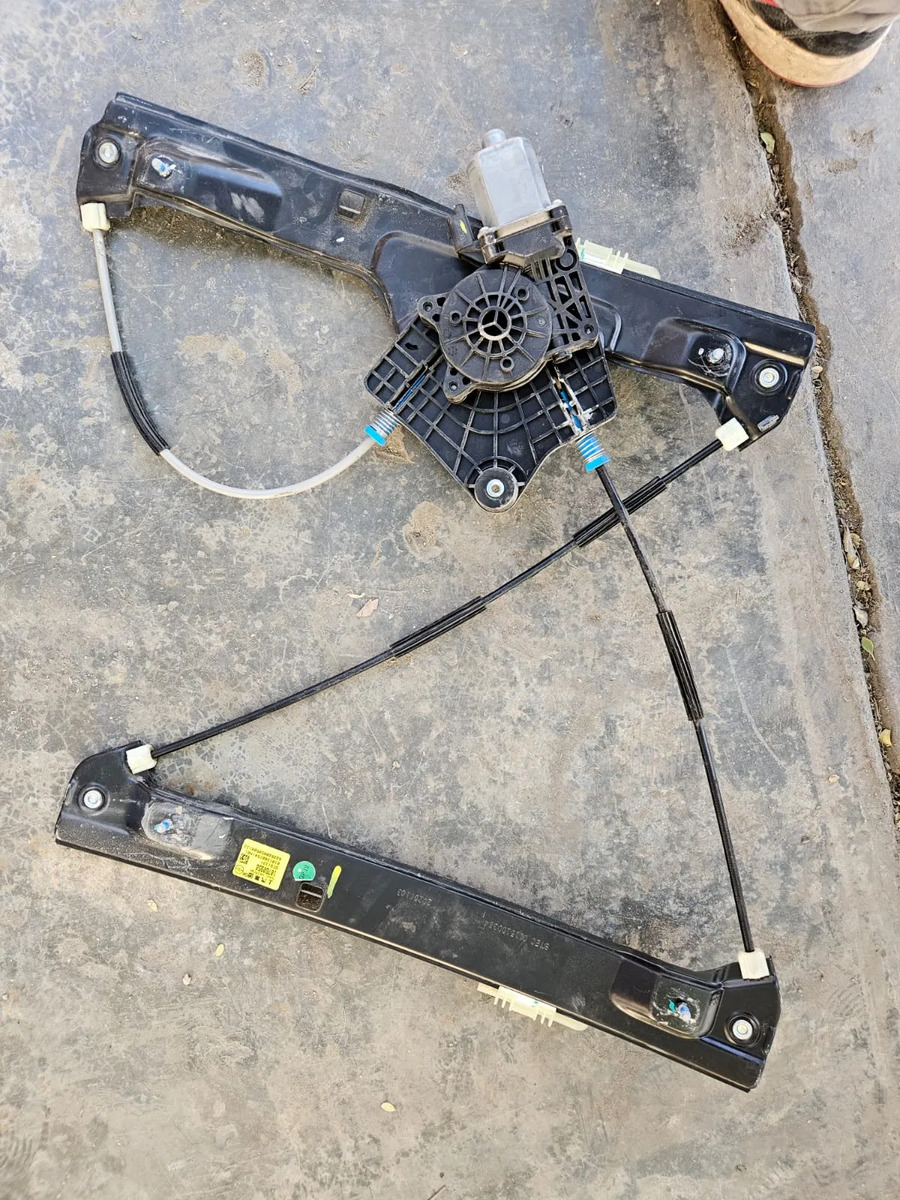 Mg 5 2020-2024 Elevador Elec Delantero Derecho