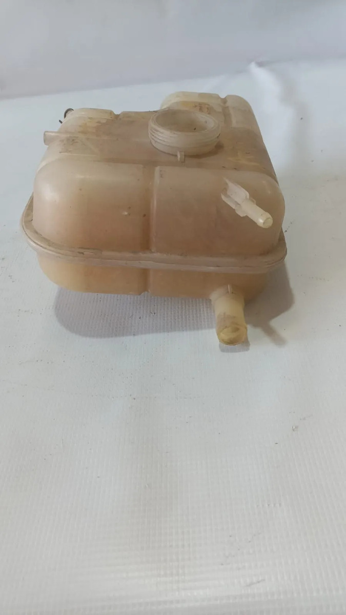 Deposito De Agua Hyundai Atos 2005-2012 Usado Original