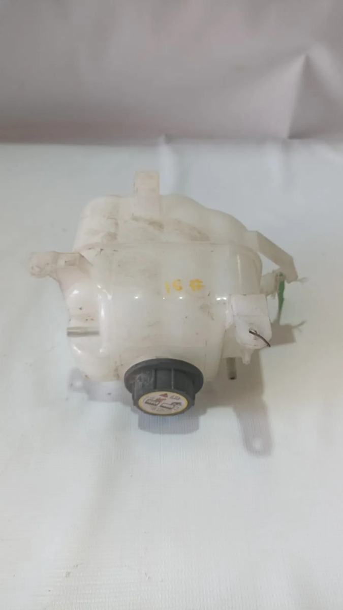 Deposito De Agua Ford Windstar 1999-2003 Usado Genérico