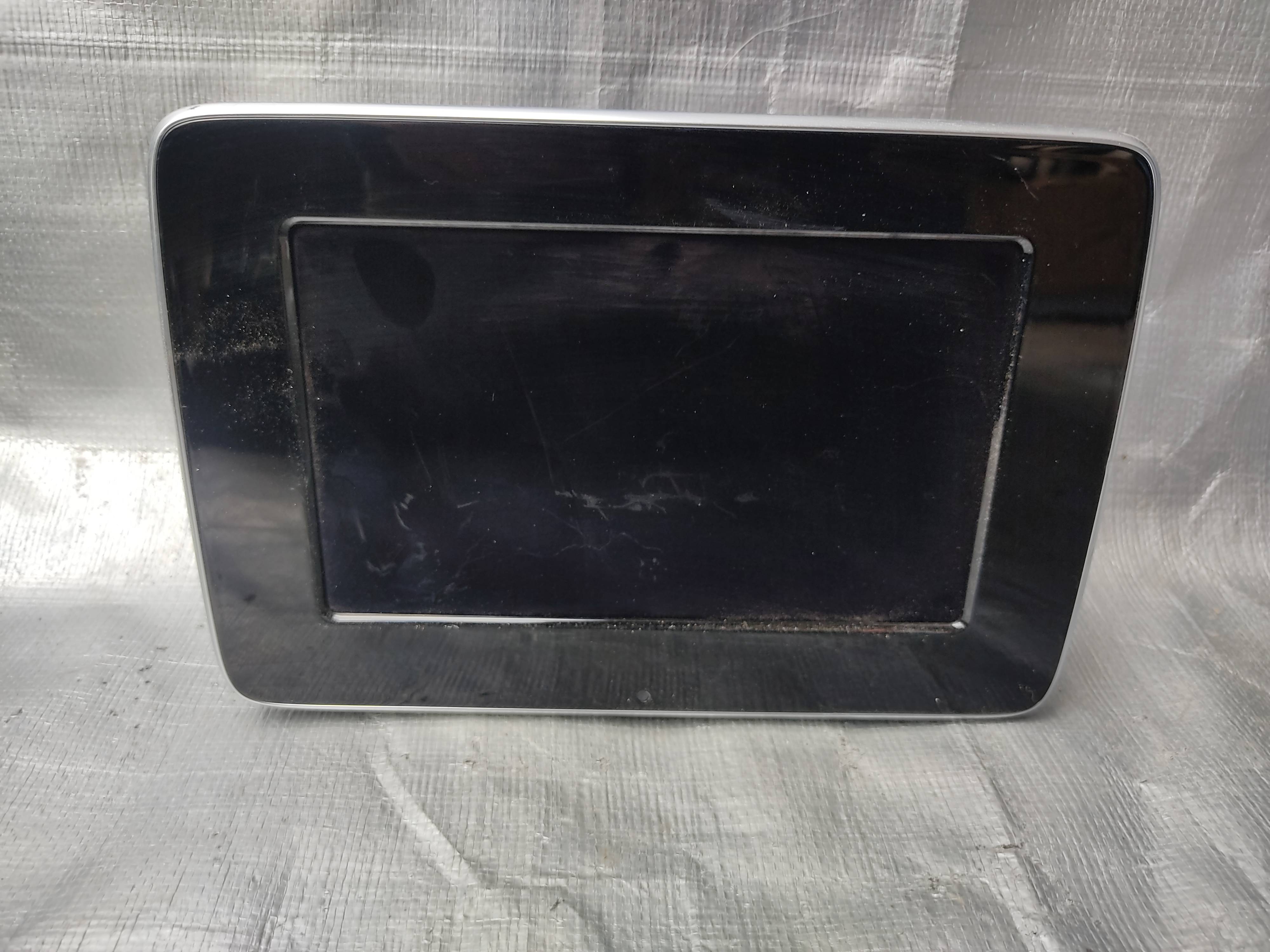 Mercedes-benz Cla 2013 - 2019 Displays Multifunción Usado Original
