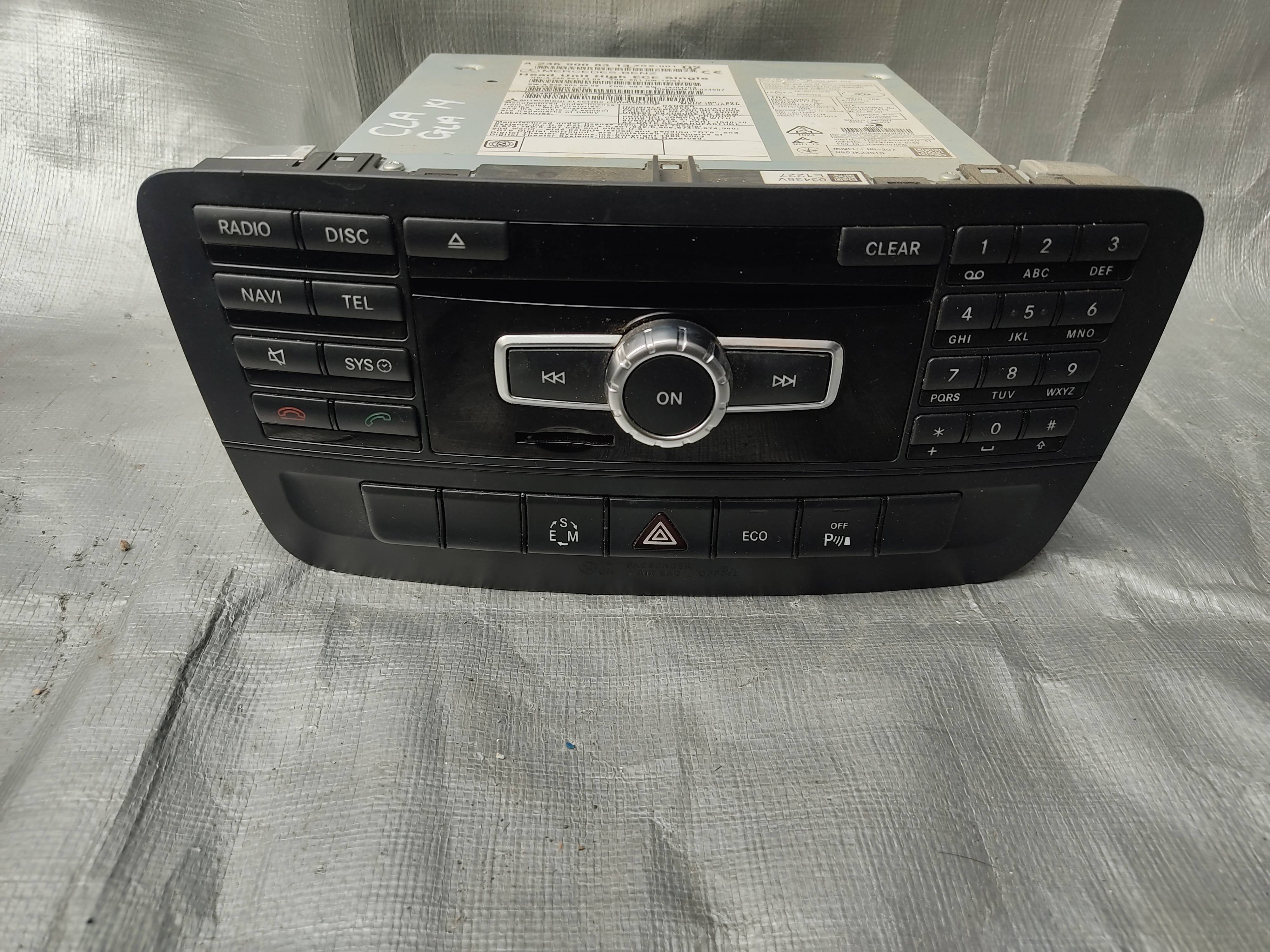 Mercedes-benz Clase gla 2013 - 2018 Estereo Delantera Derecho Usado Original