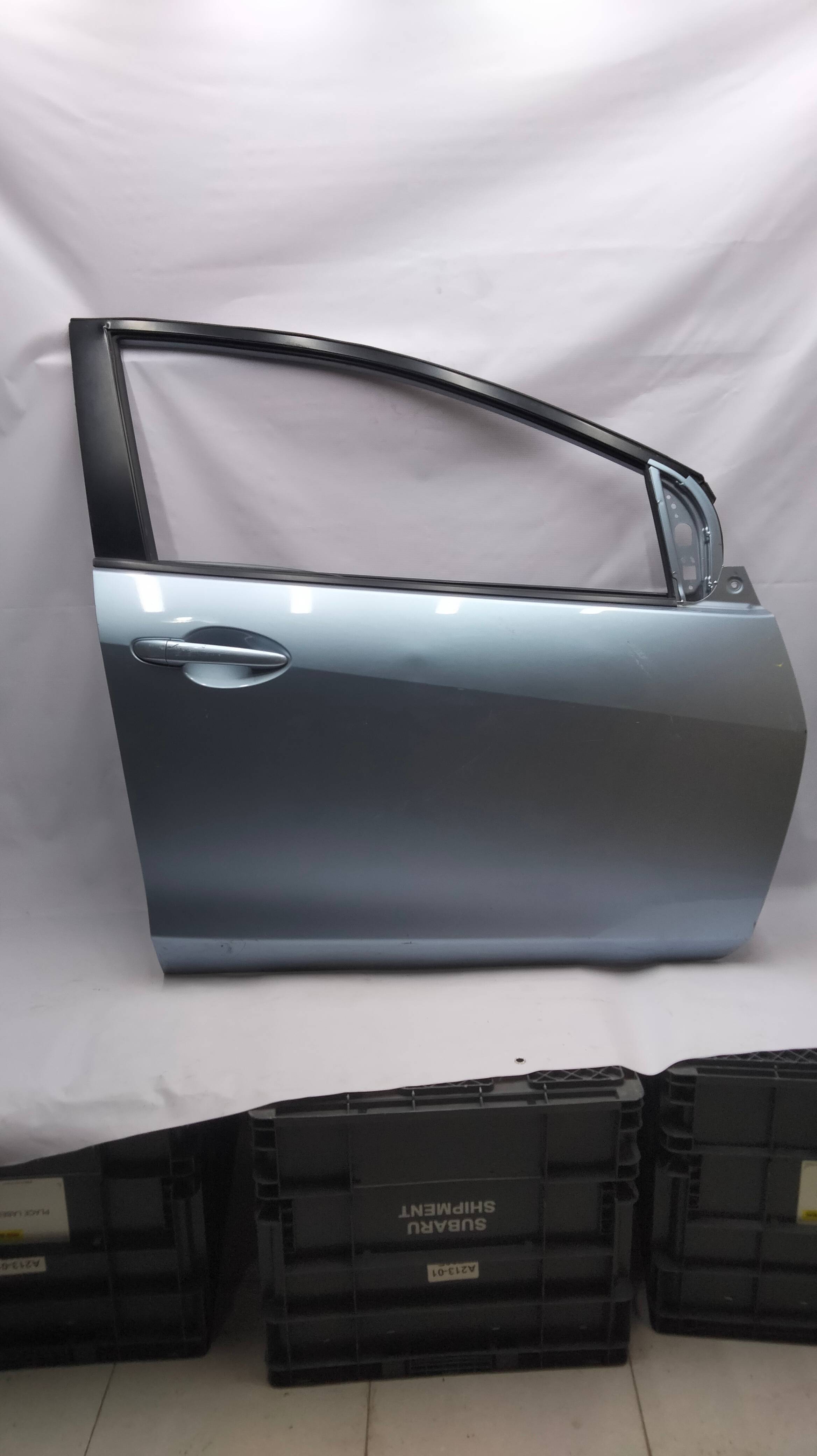 Toyota Yaris 2008 - 2013 Puerta Delantera Derecho Usado Original