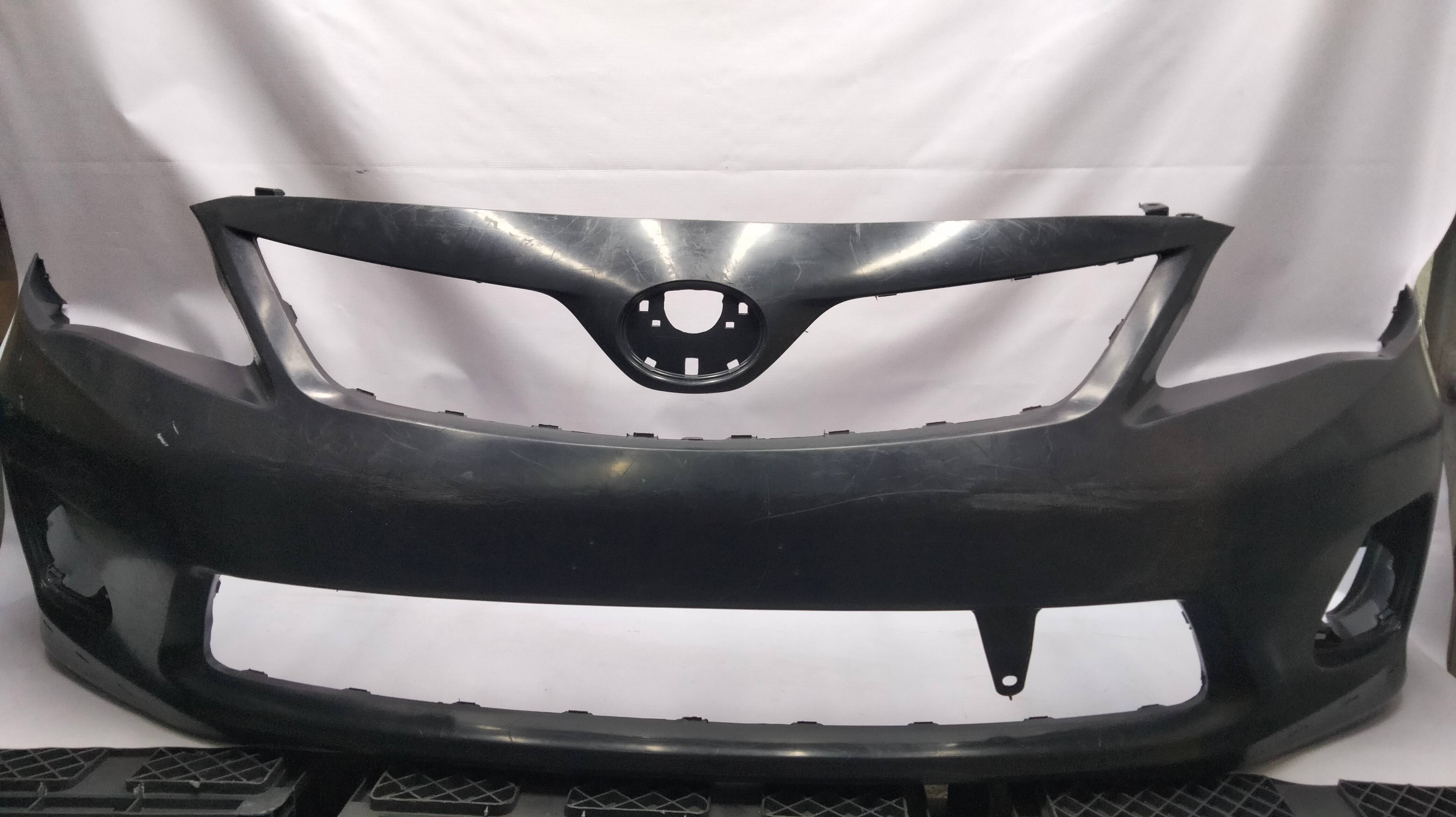 Toyota Corolla coupe 2011 - 2013 Fascia Delantera Derecho Usado Generico