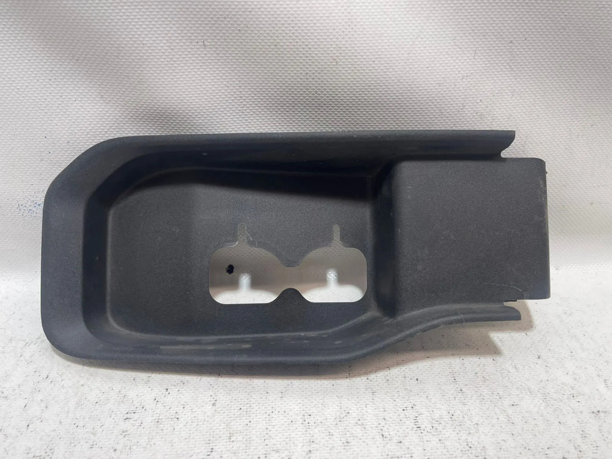 Bisel Moldura Delantero Derecho Ford F250 2023 Al 2025 Negro Derecho