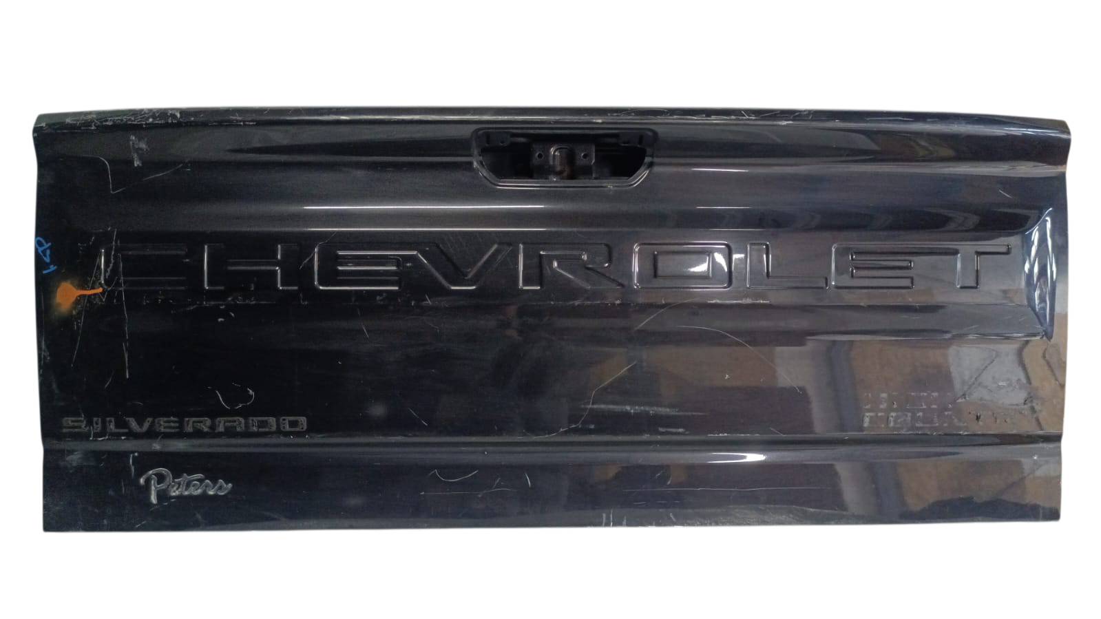 Chevrolet Silverado 2019 - 2024 Tapa de Caja Usado Original