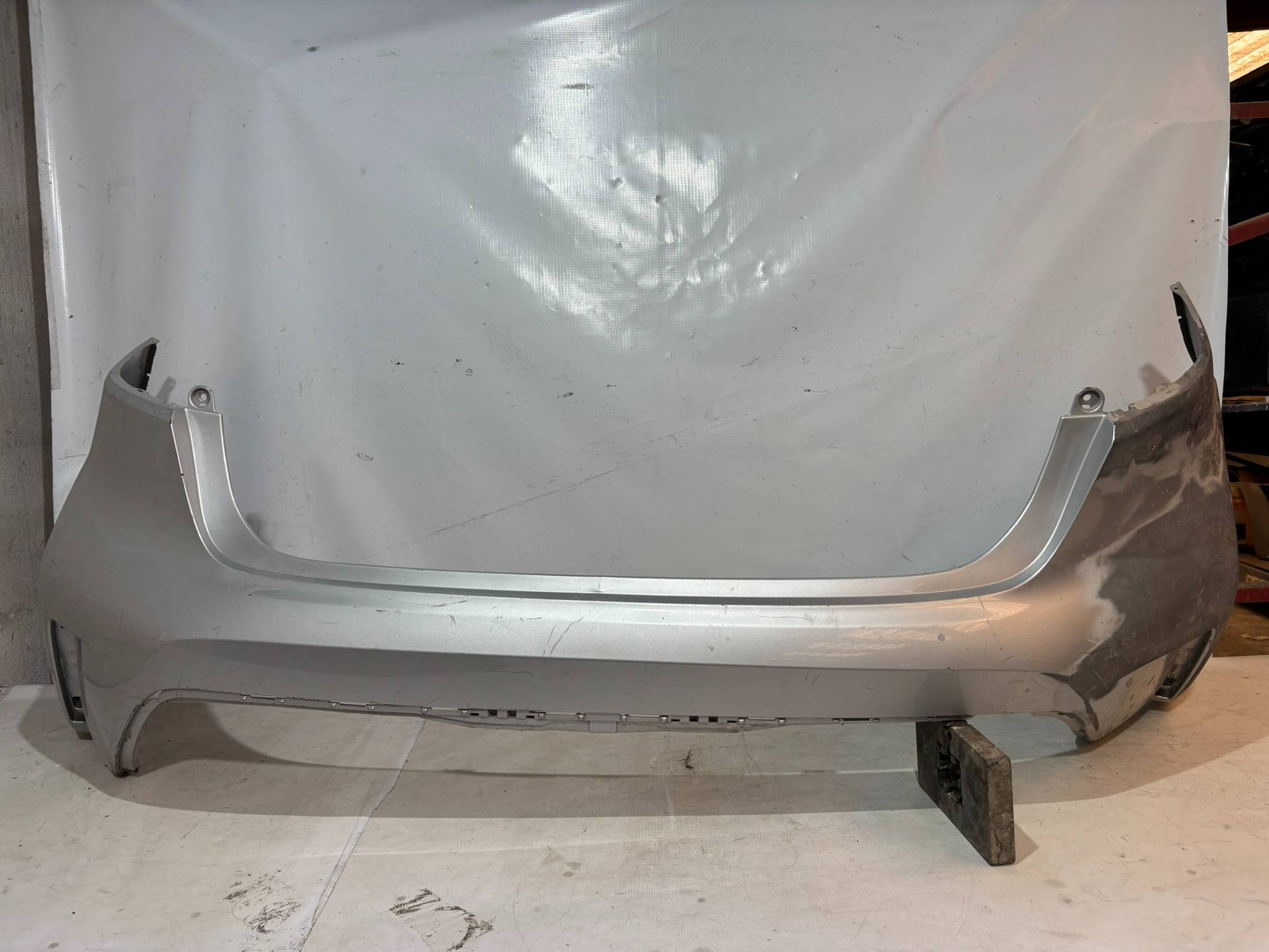 Toyota Corolla 2020 - 2024 Facias Traseras Trasera Usado Original - vista 1