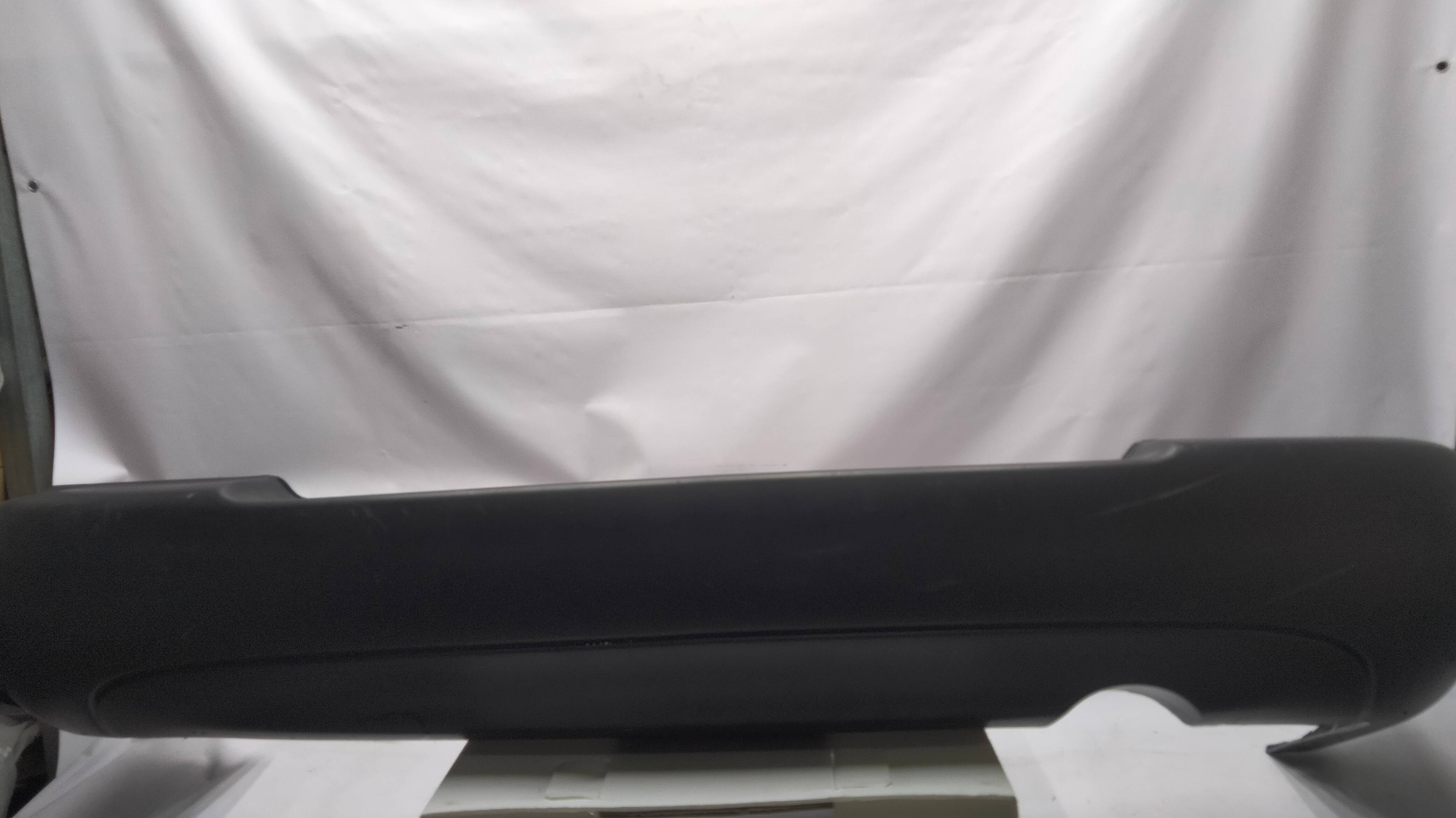 Nissan Sentra 1998 - 2000 Facias Traseras Trasera Usado Generico