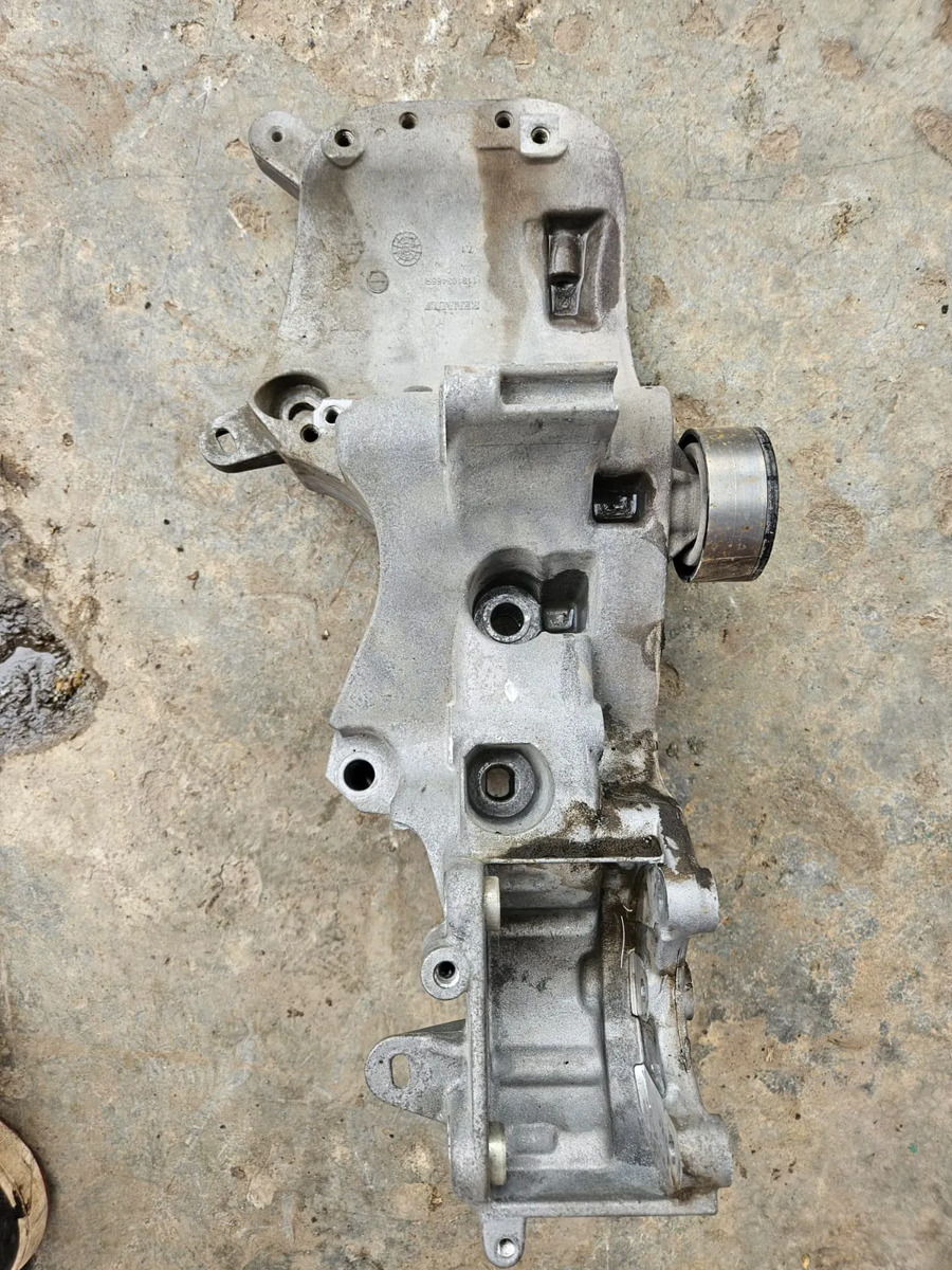 Renault Logan 2015-2020 Base De Alternador