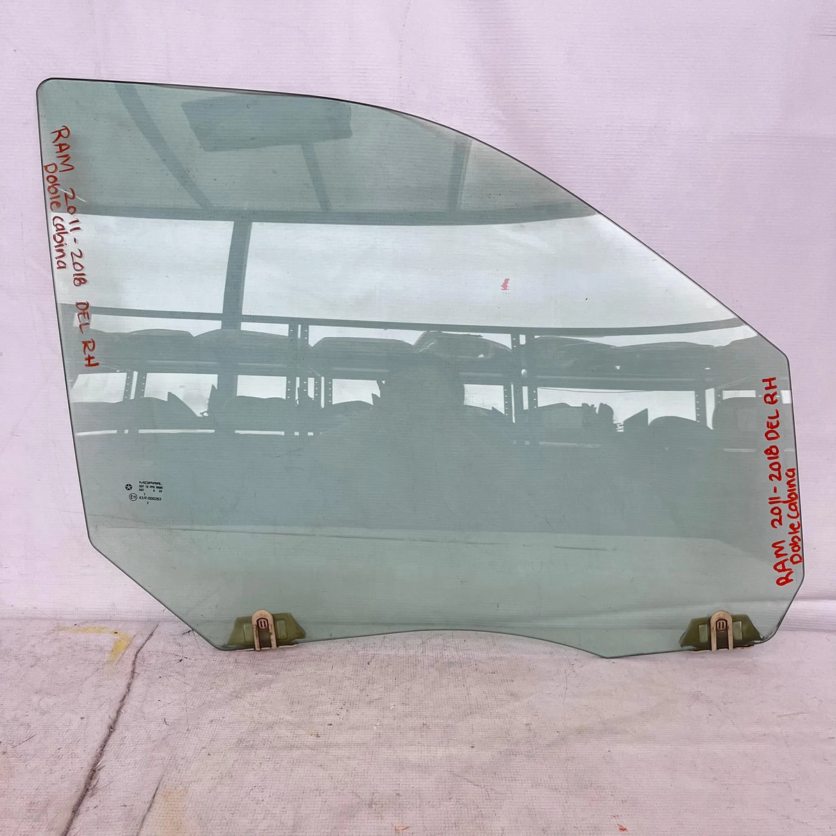 Cristal Ram 2011 2018 Delantero Derecho Doble Cabina