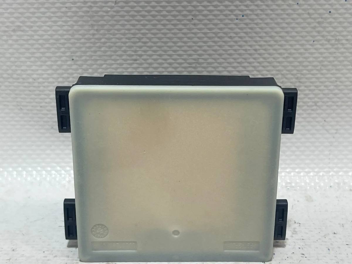 Sensor Trasero De Radar Ford F150 2021 Al 2025 Nuevo Blanco