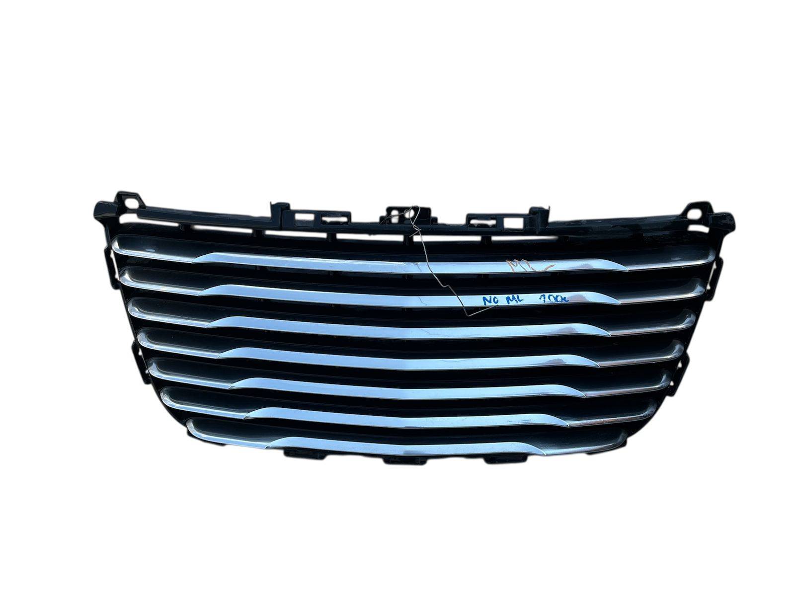 Chrysler 200 2011 - 2014 Parrilla Usado Original, foto 1