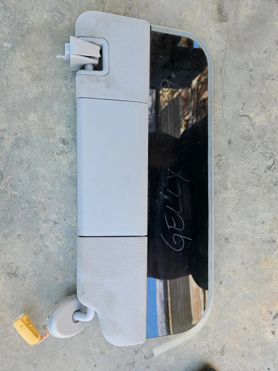Geely Starray 2023-2026 Visera Parasol Izquierda