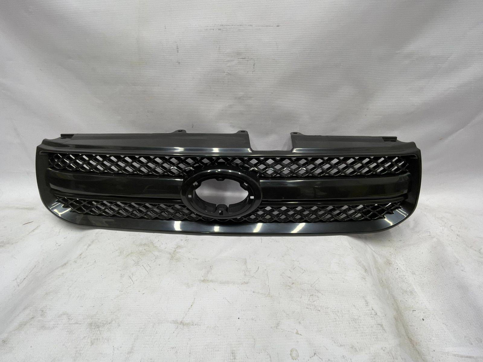 Toyota Rav 4 2005 - 2006 Parrilla Delantera Usado Generico