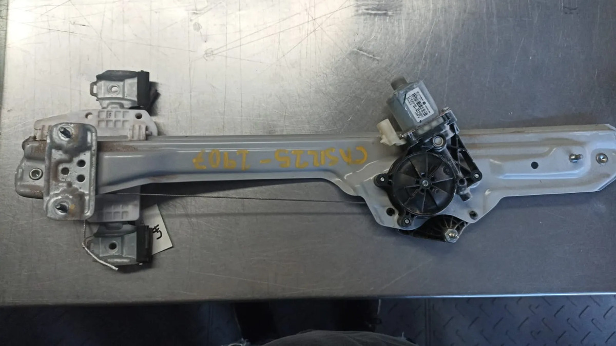 Motor Elevador Tralh Chvrolet Silverado 2015-2018 1/2cab