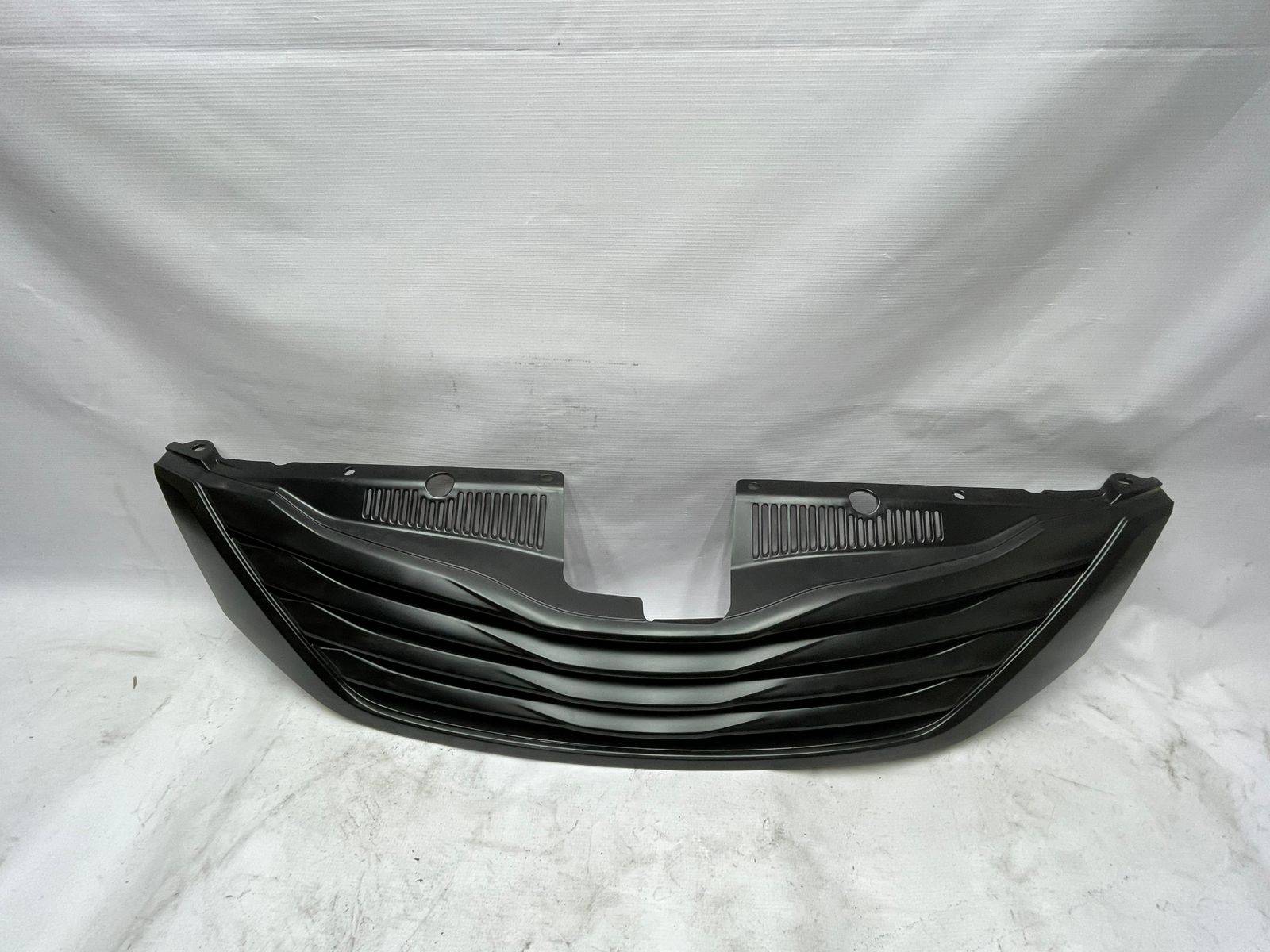 Toyota Sienna 2011 - 2017 Parrilla Delantera Usado Generico