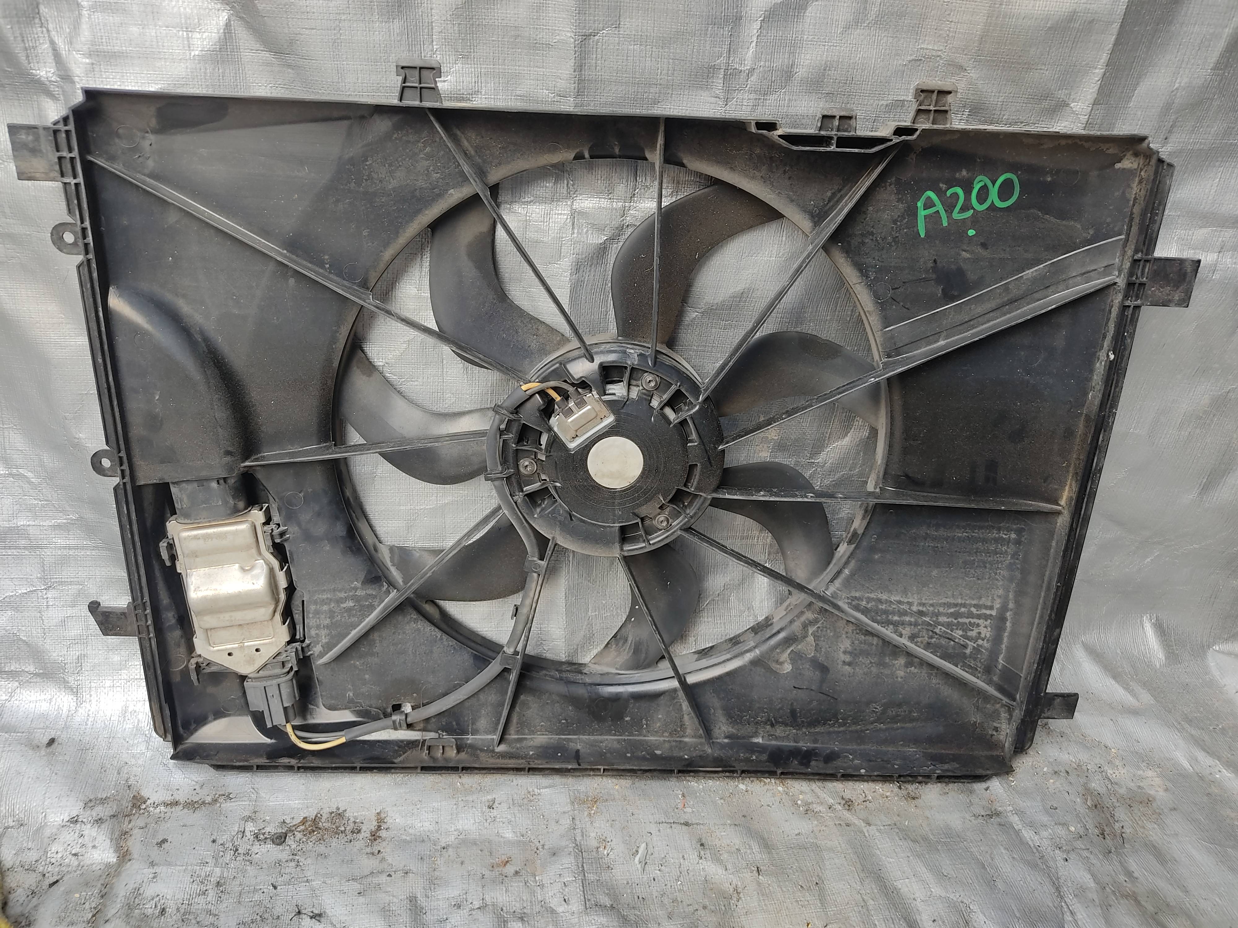 Mercedes-benz Clase a 2013 - 2018 Motoventilador Completo Usado Original