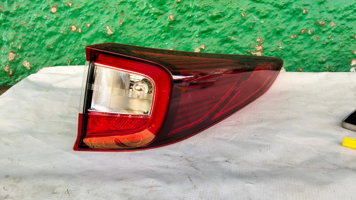 Calavera Derecha Acura Rdx 2019-2020 Usado Original Derecho/pasajero Rojo - vista 1
