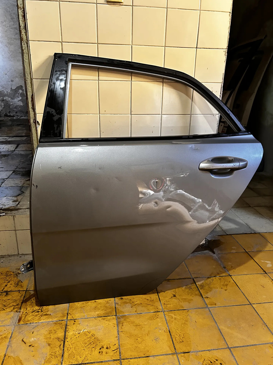 Puerta Trasera Izq Kia Rio 2018 2019 2020 2021 2022 2023 Trasera Izquierda Gris