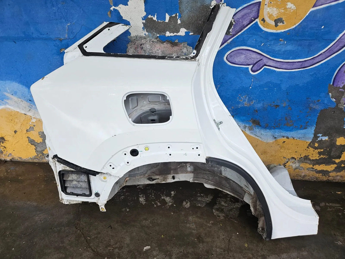 Geely Starray 2023-2026 Costado Derecho Blanco