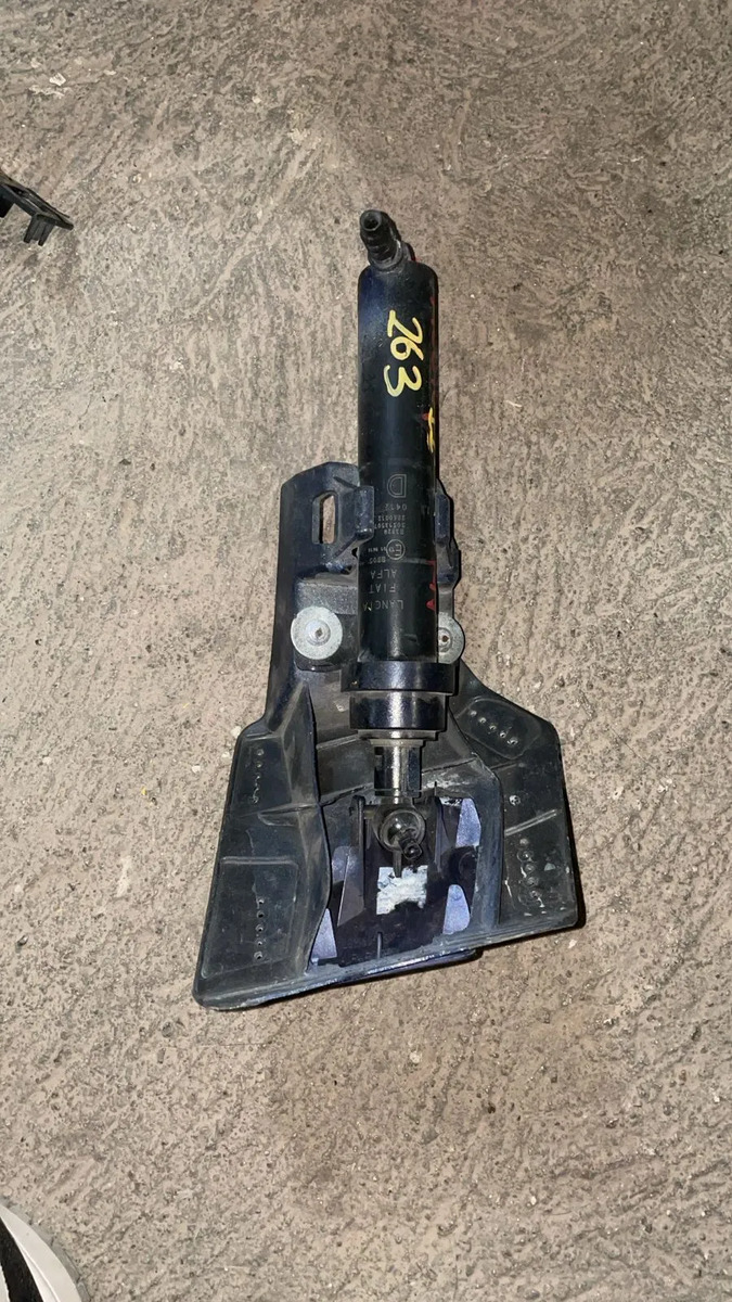 Motor Chisgetero Faro Alfa Romeogiulietta2011-2015