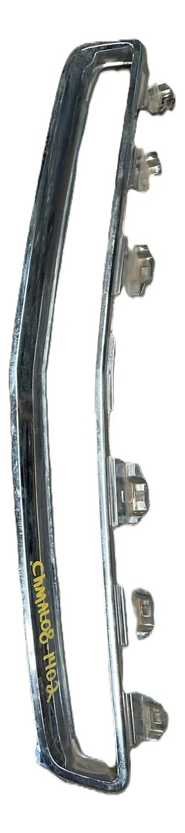 Moldura Del Chevrolet Malibu 2008-2012 Generica C/detalle Plateado