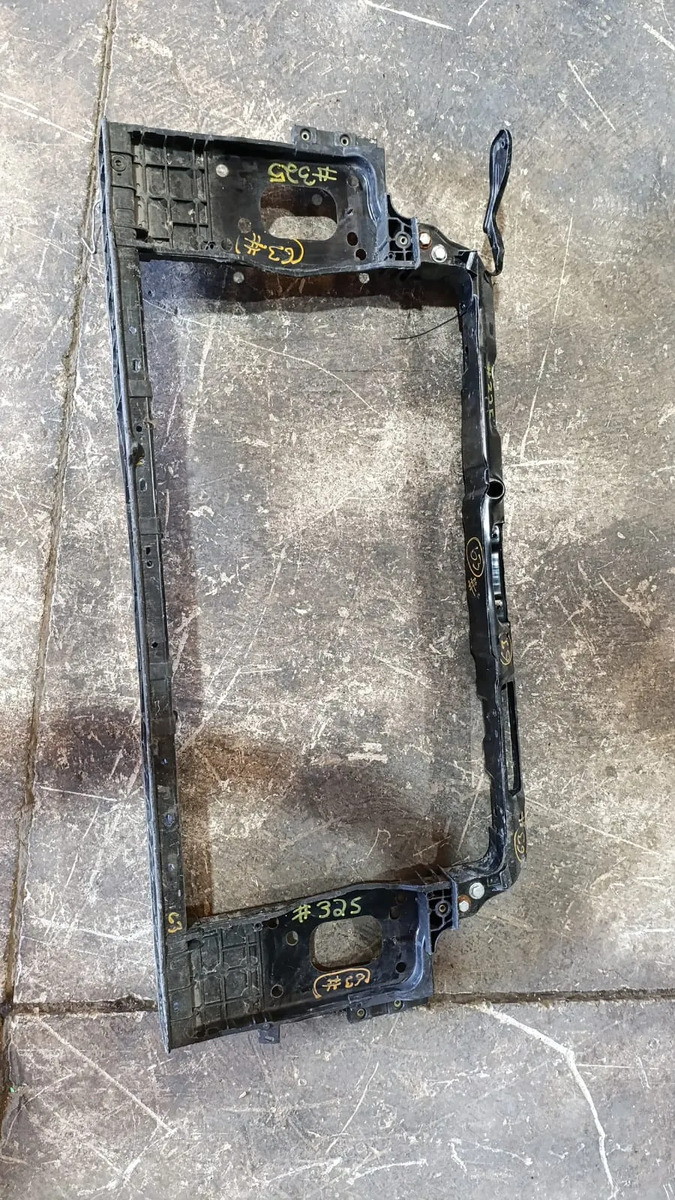 Marco De Radiador Hyundai Elantra 2015-2016 C/detalle