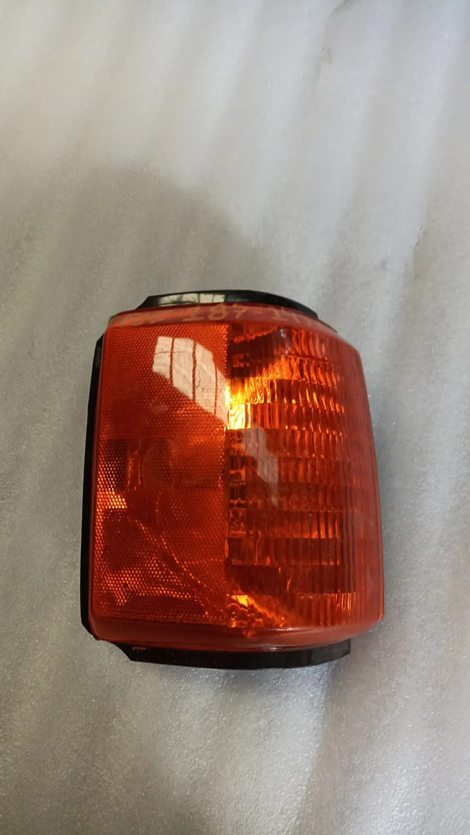 Cuarto De Punta Derecho Ford  F150 1987-1991 C/detalle Gener Naranja