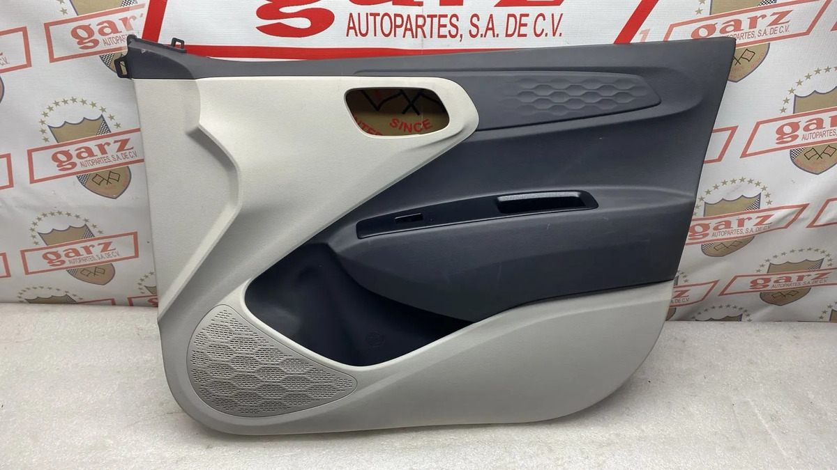 Hyundai I10 2021 - 2025 Vestidura Delantera Derecho Usado Original