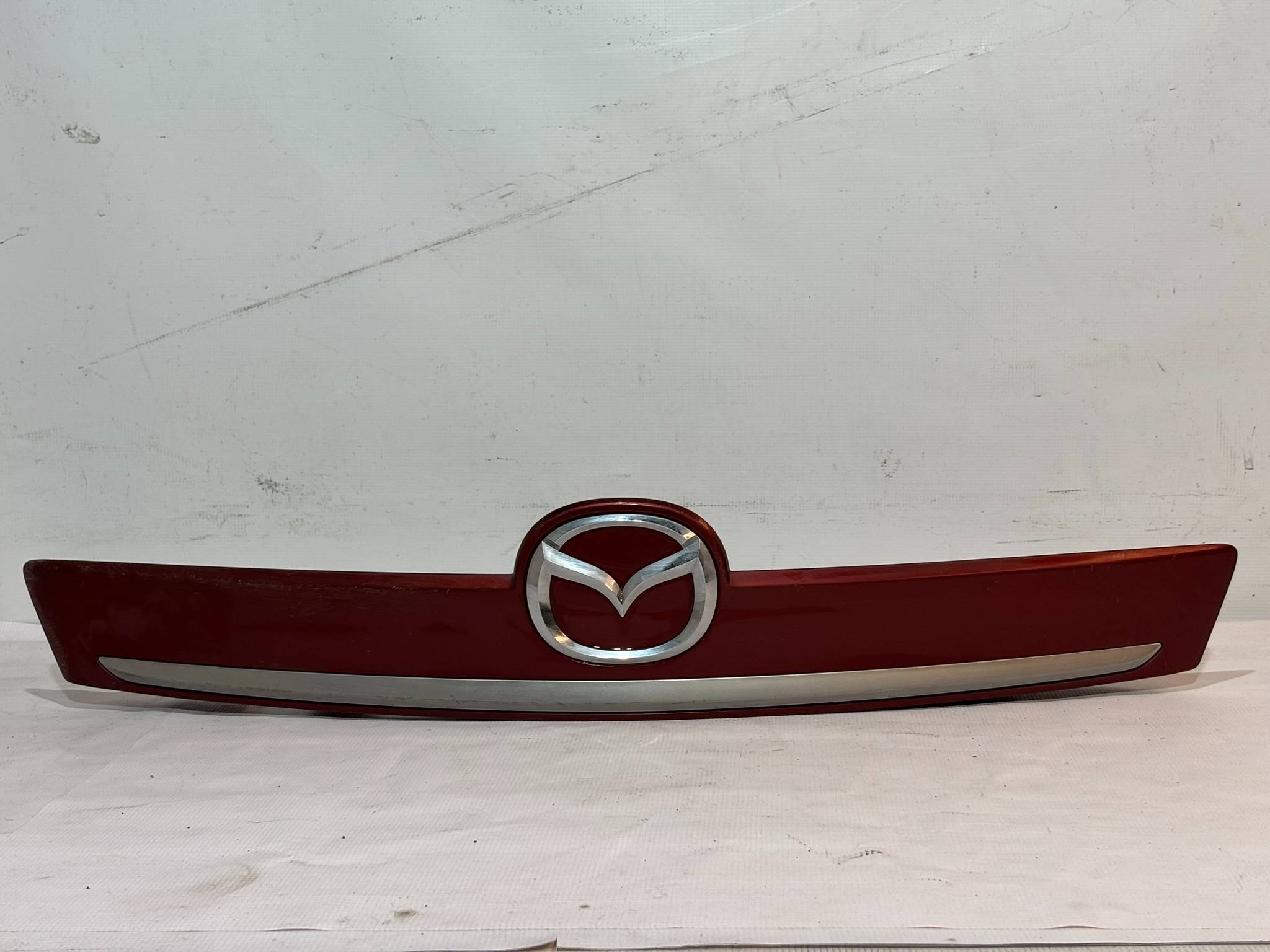Mazda Cx-9 2007 - 2012 Moldura para Cajuela Trasera Usado Original