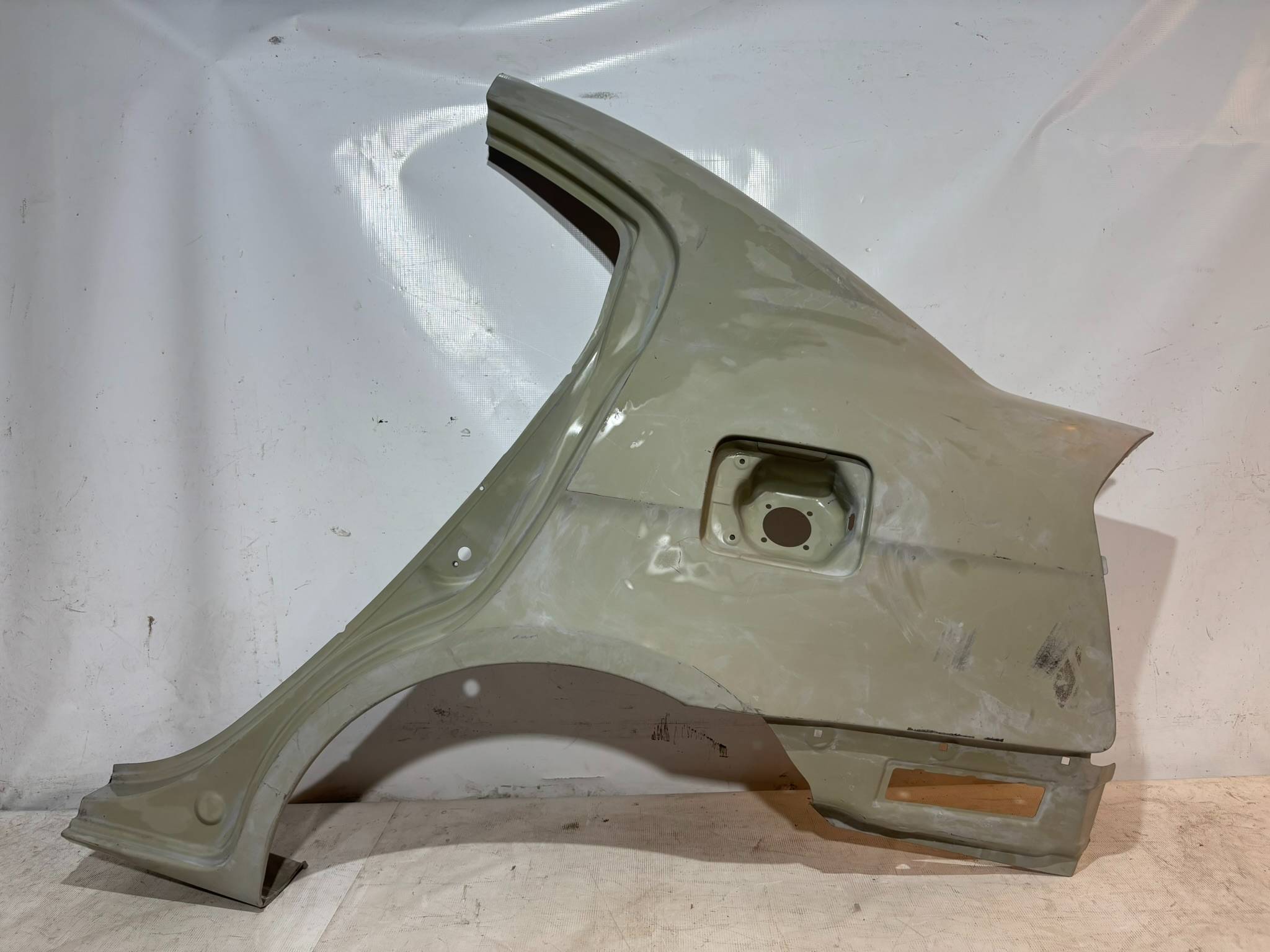 Dodge Attitude 2006 - 2012 Costados Laterales Trasera Izquierdo Usado Original