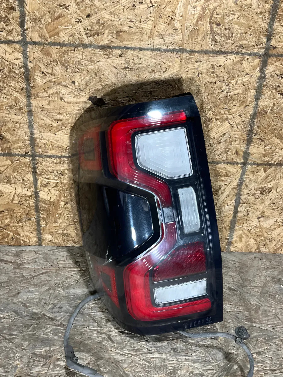Ford Ranger 2023 - 2024 Calavera Izquierdo Usado Original - vista 1