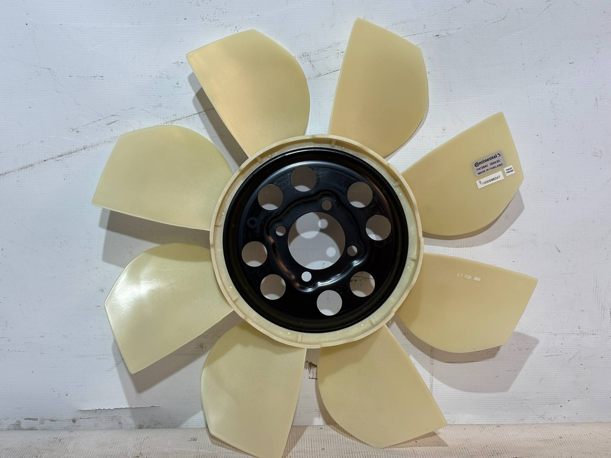 Chevrolet Colorado 2012 - 2020 Ventilador de Radiador Delantera Usado Original