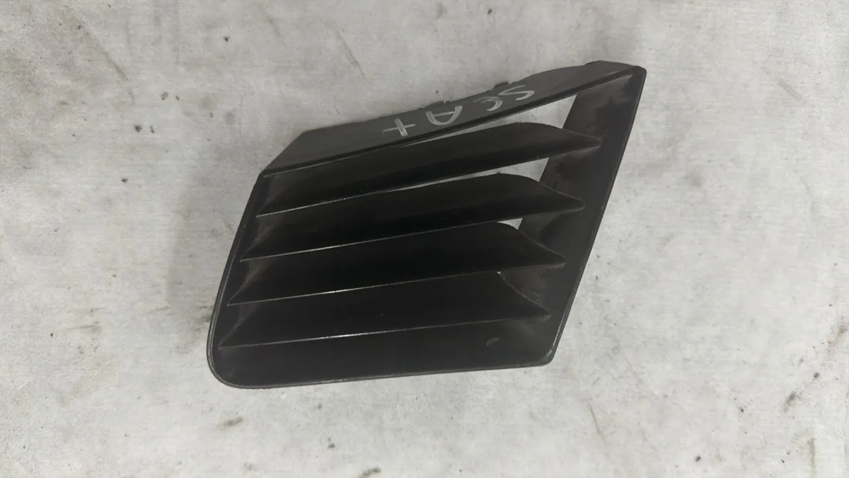 Rejilla Faro Niebla Izq Seat Ibiza 2003-2009 Usado Negro Izquierdo