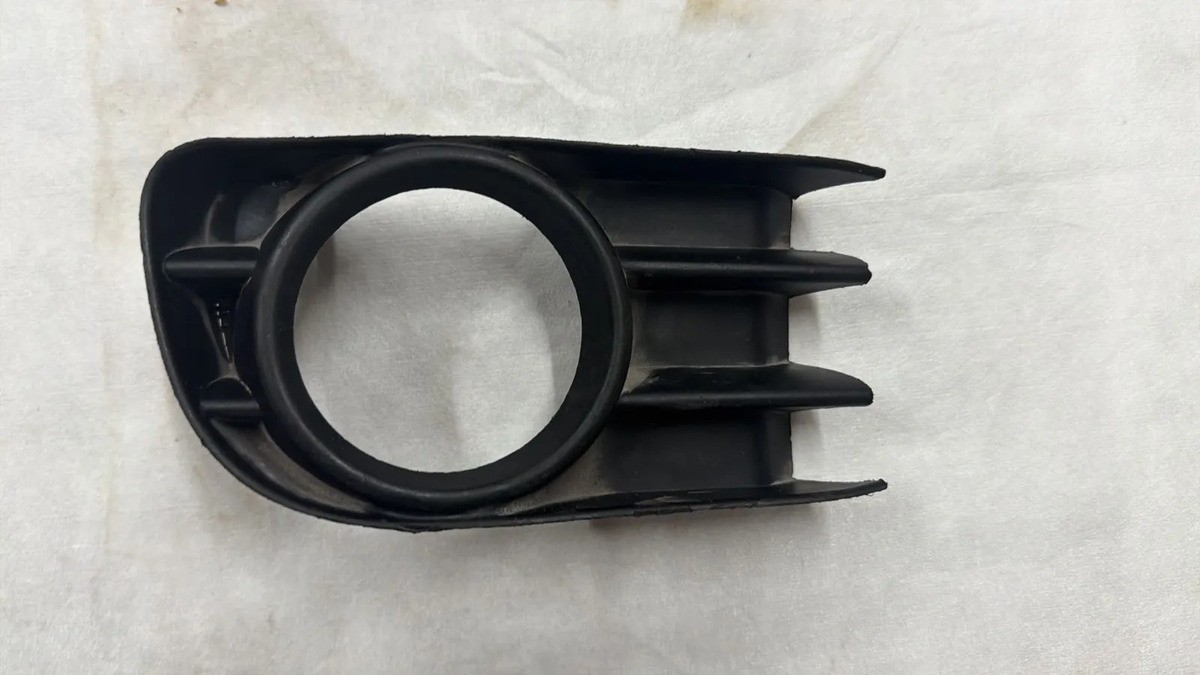 Rejilla Faro Niebla Der Renault Megane 2003-2008 Usado Negro Derecho