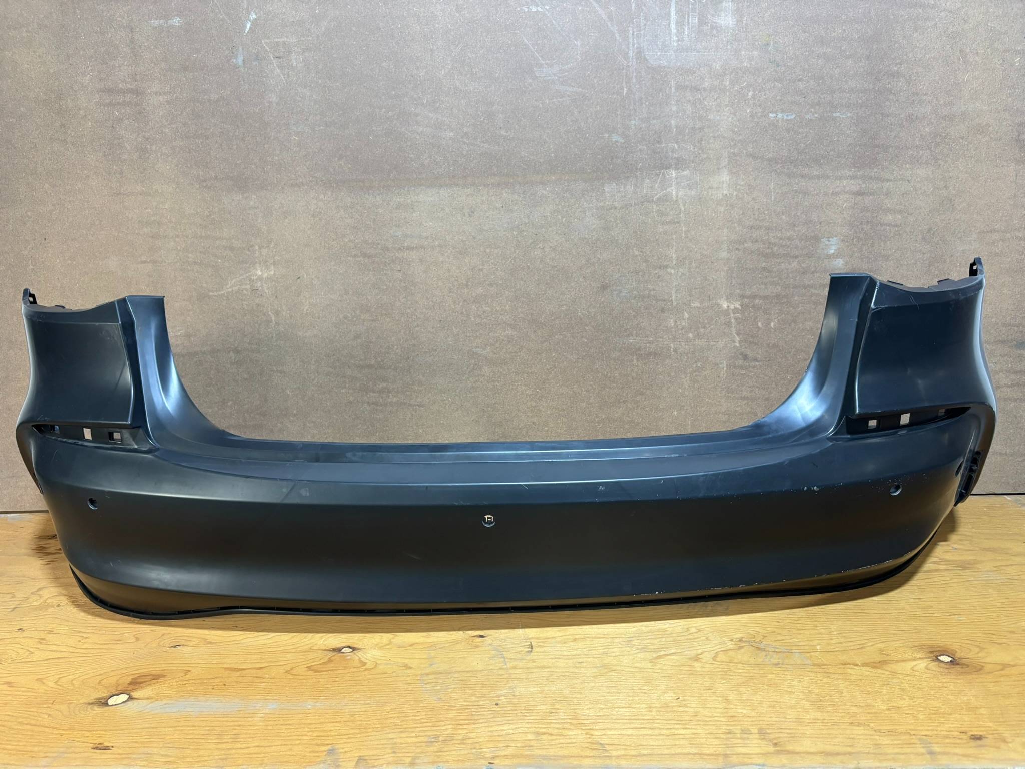 Chevrolet Cavalier 2018 - 2022 Facias Traseras Trasera Usado Original - vista 1