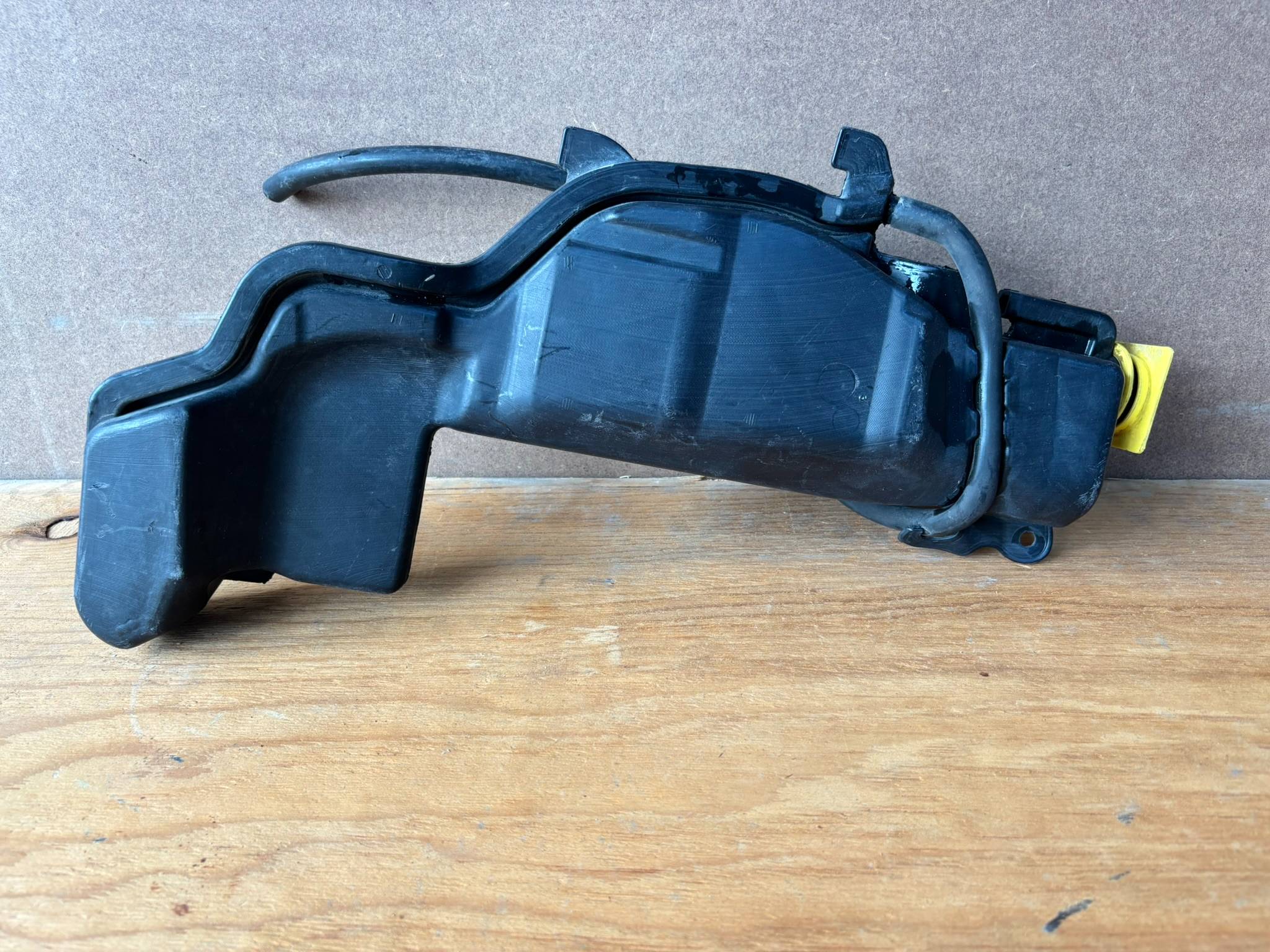 Dodge Ram 1500 2011 - 2023 Deposito Delantera Usado Original
