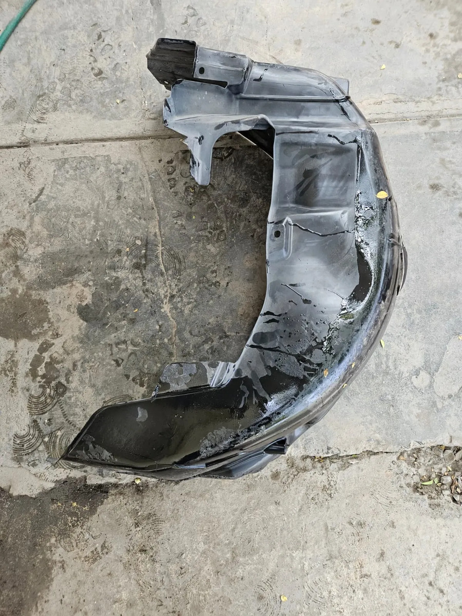 Subaru Legacy 2010-2014 Lodera Trasera Derecha