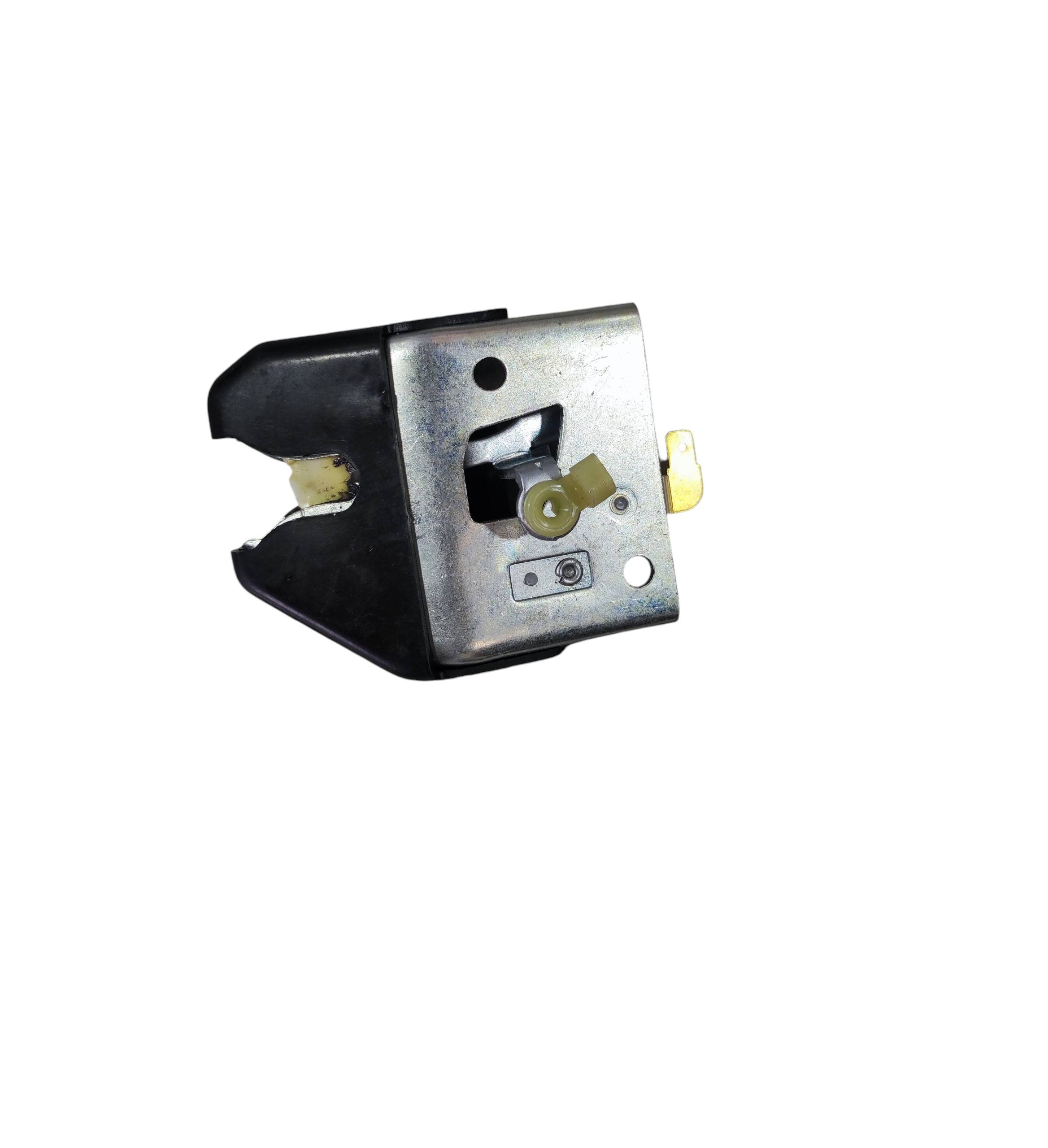 Chevrolet Aveo 2008 - 2013 Chapa Trasera Usado Original