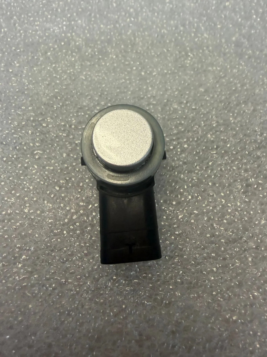 Sensor De Reversa Mb Glc 2018-2023 Usado Original Negro