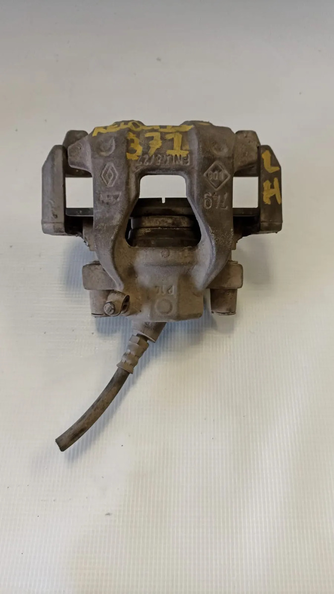 Caliper Delantero Lh Renault Logan 2012-2018 1.6 Std Usado