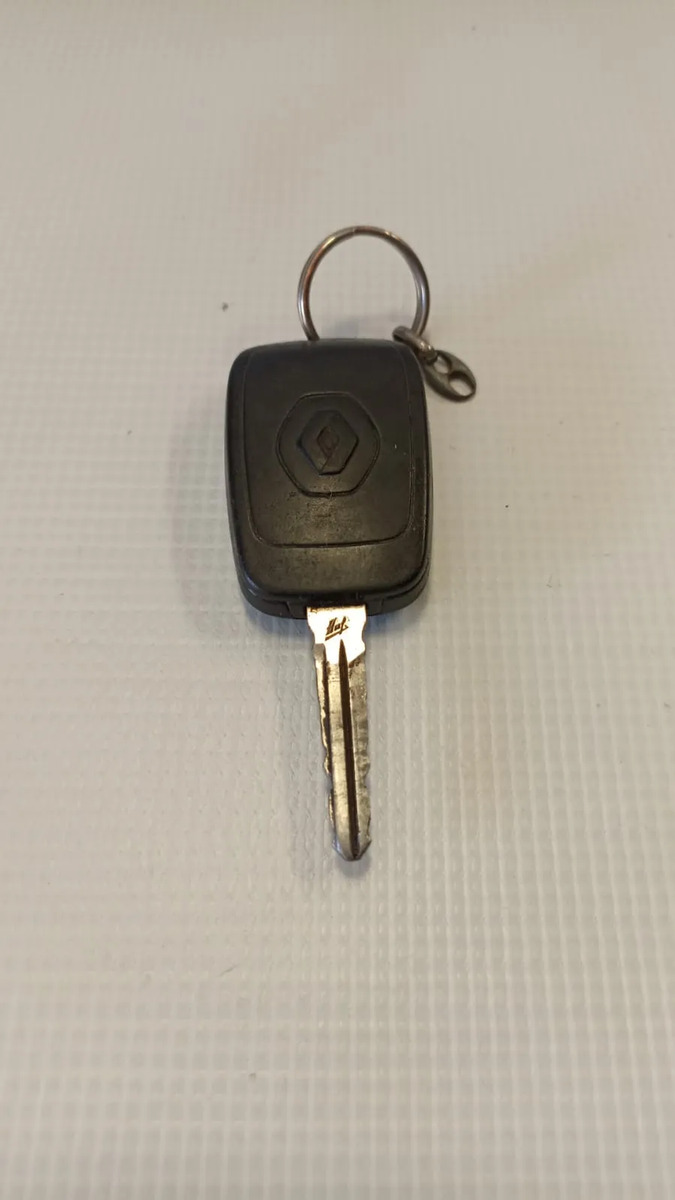 Llave Renault Logan 2012-2018 Std 1.6l